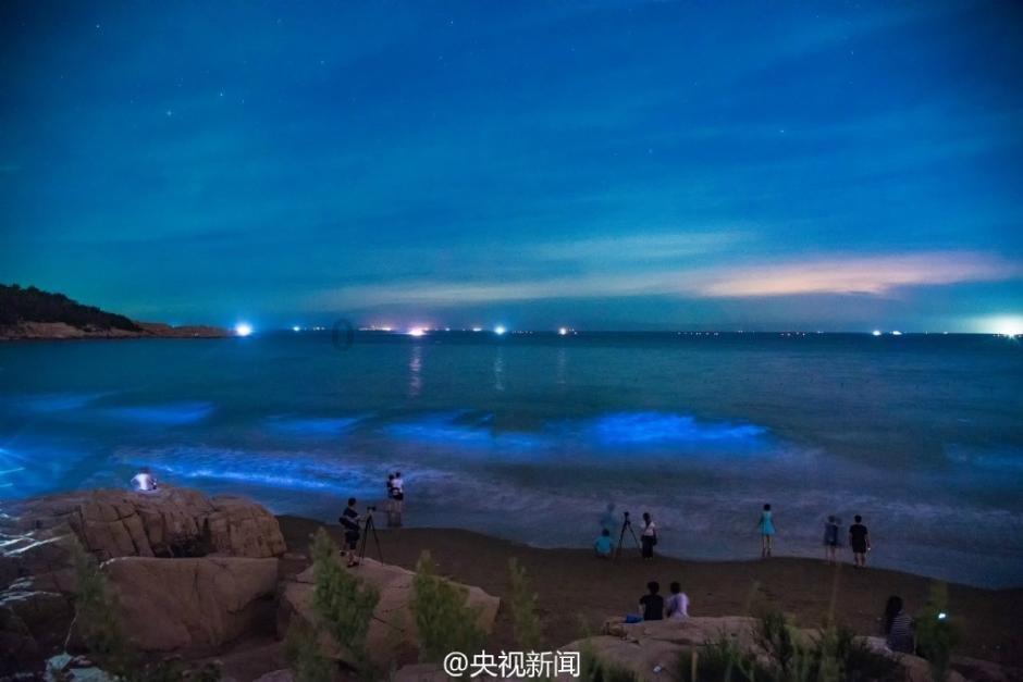 尺度这么大，台词这么露骨，女主还是女神，这剧能过审也是奇了